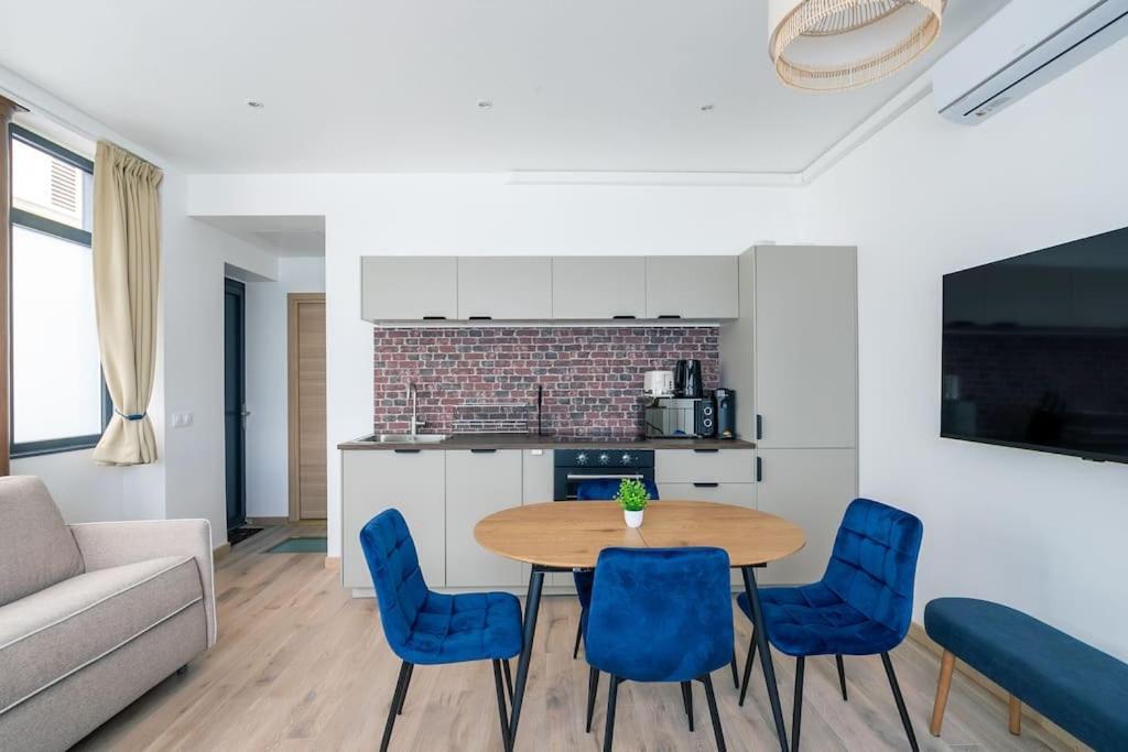 New 2 Br- 2 Bedroom In Paris 15 Eiffel Clim Exterior photo